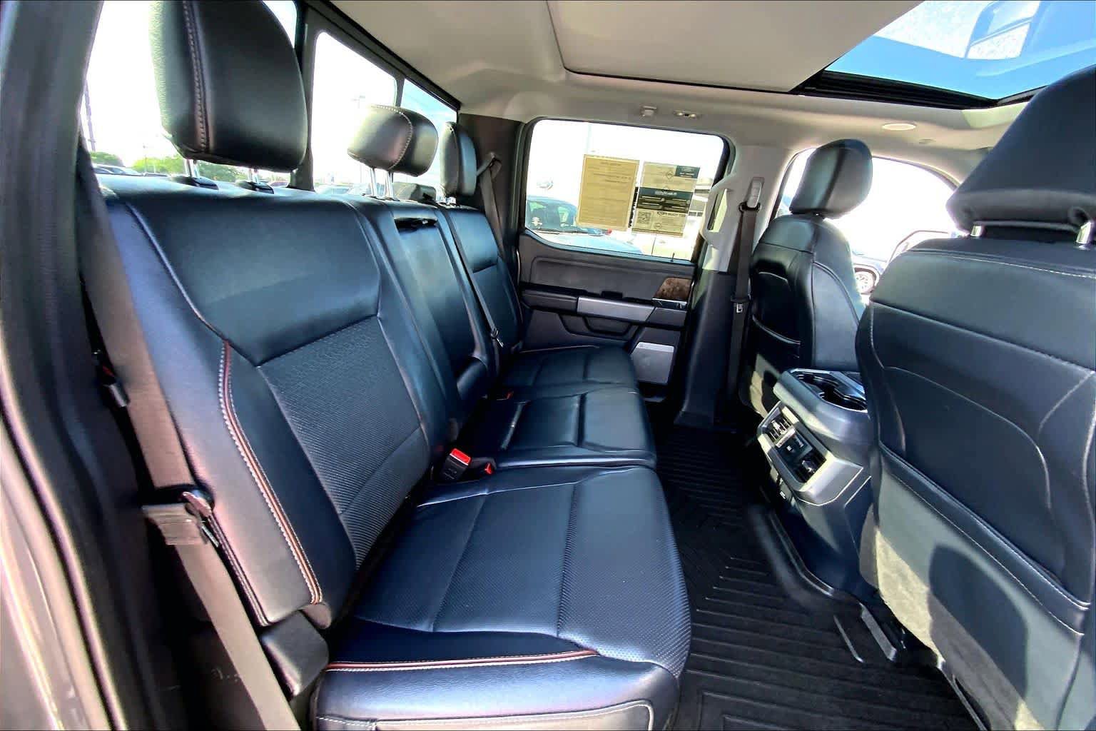 Certified 2023 Ford F250 Lariat w/ Lariat Ultimate Package AWD/4WD image 18