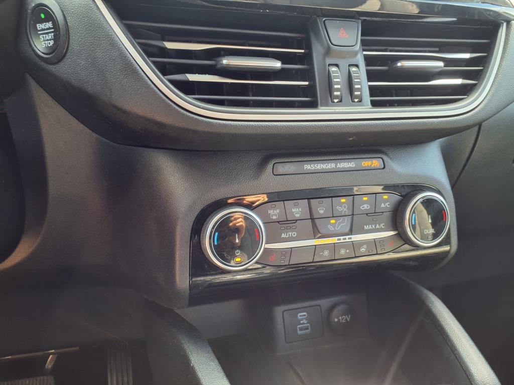 Certified 2022 Ford Escape SE w/ Convenience Package image 15