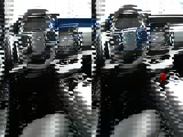 Certified 2025 Ford Expedition Max Active image 8