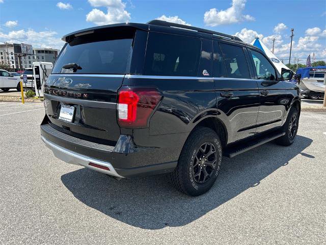 Certified 2024 Ford Expedition Timberline image 4