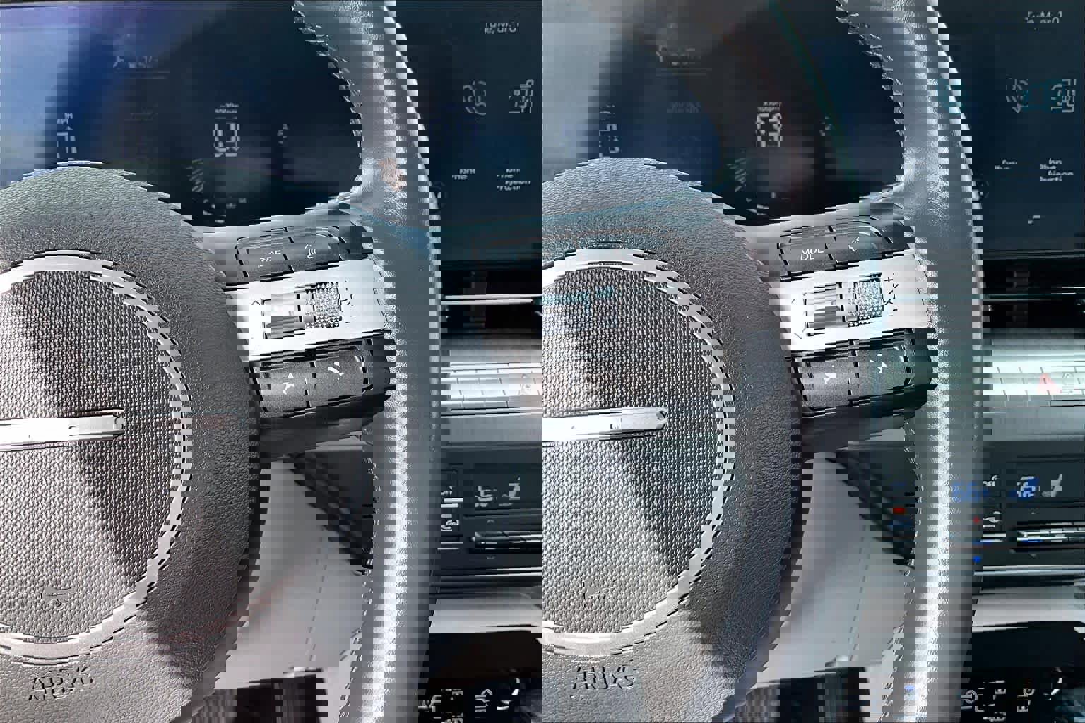 Used 2024 Hyundai Kona SEL image 23