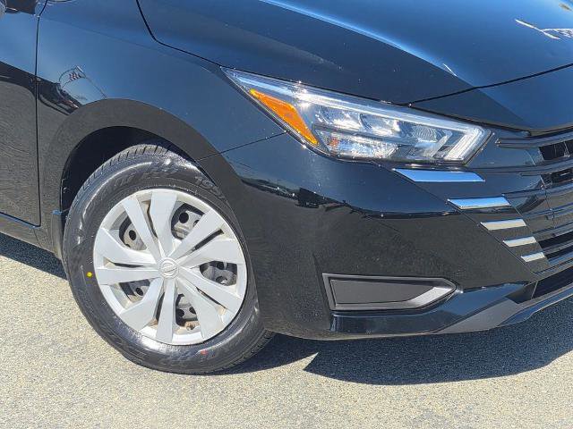 Used 2025 Nissan Versa S w/ Trunk Package image 9