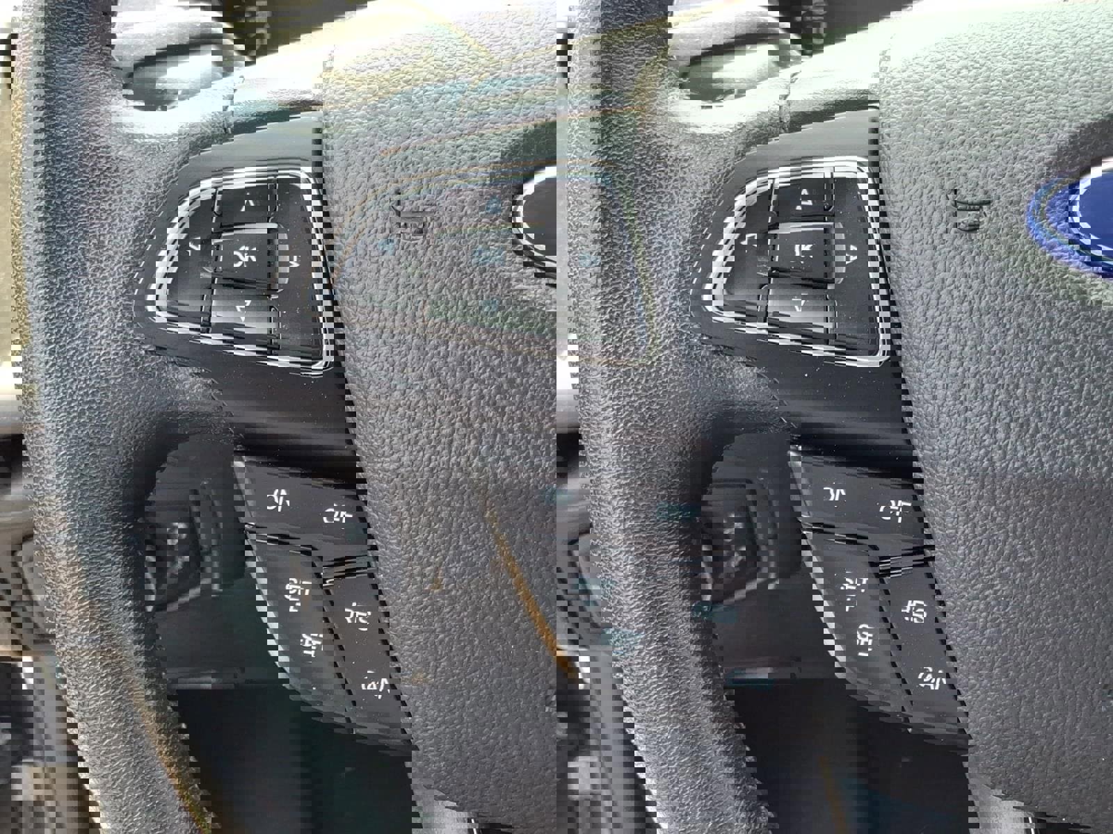 Certified 2018 Ford Focus SE w/ Cold Weather Package FWD image 24