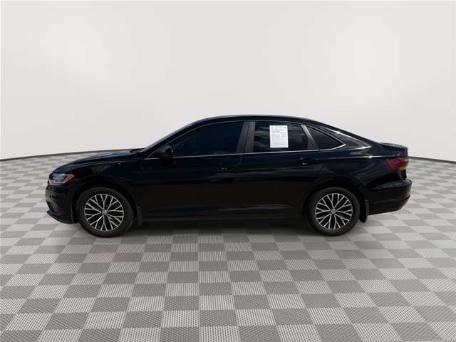 Used 2019 Volkswagen Jetta SE FWD image 4