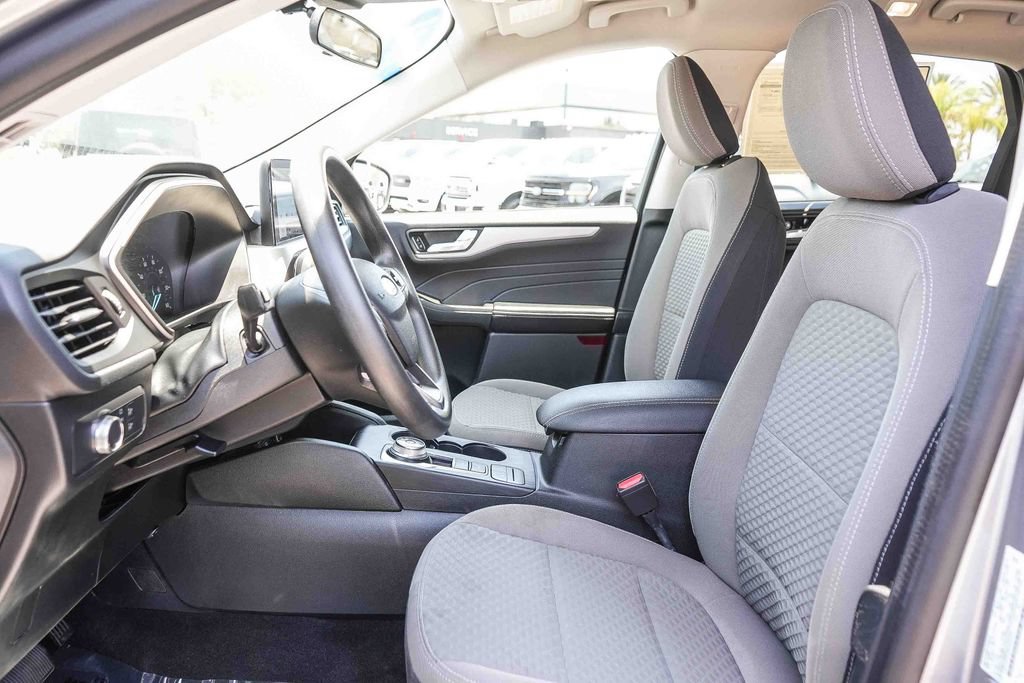 Certified 2021 Ford Escape SE FWD image 21