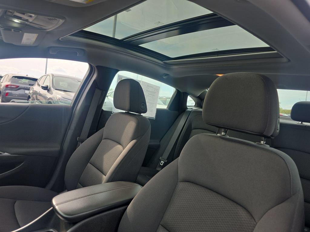 Used 2024 Chevrolet Malibu LT FWD image 19