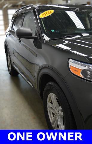 Certified 2022 Ford Explorer XLT w/ Equipment Group 202A image 7