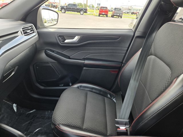 Certified 2023 Ford Escape ST-Line AWD/4WD image 15