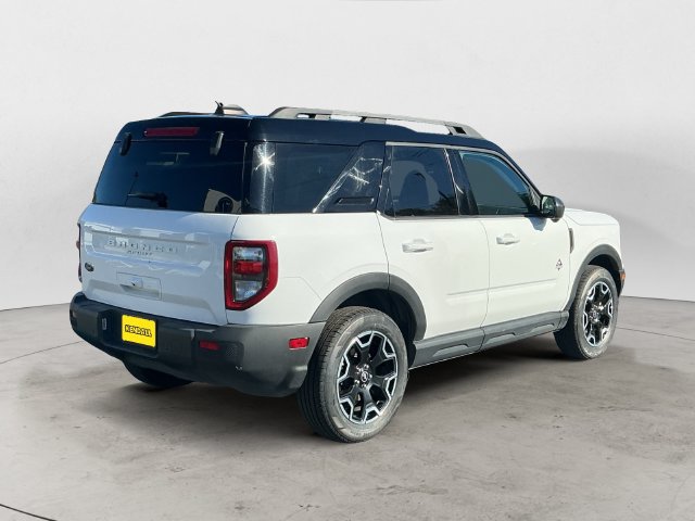 Certified 2025 Ford Bronco Sport Outer Banks w/ Outer Banks Tech Package+ AWD/4WD image 5
