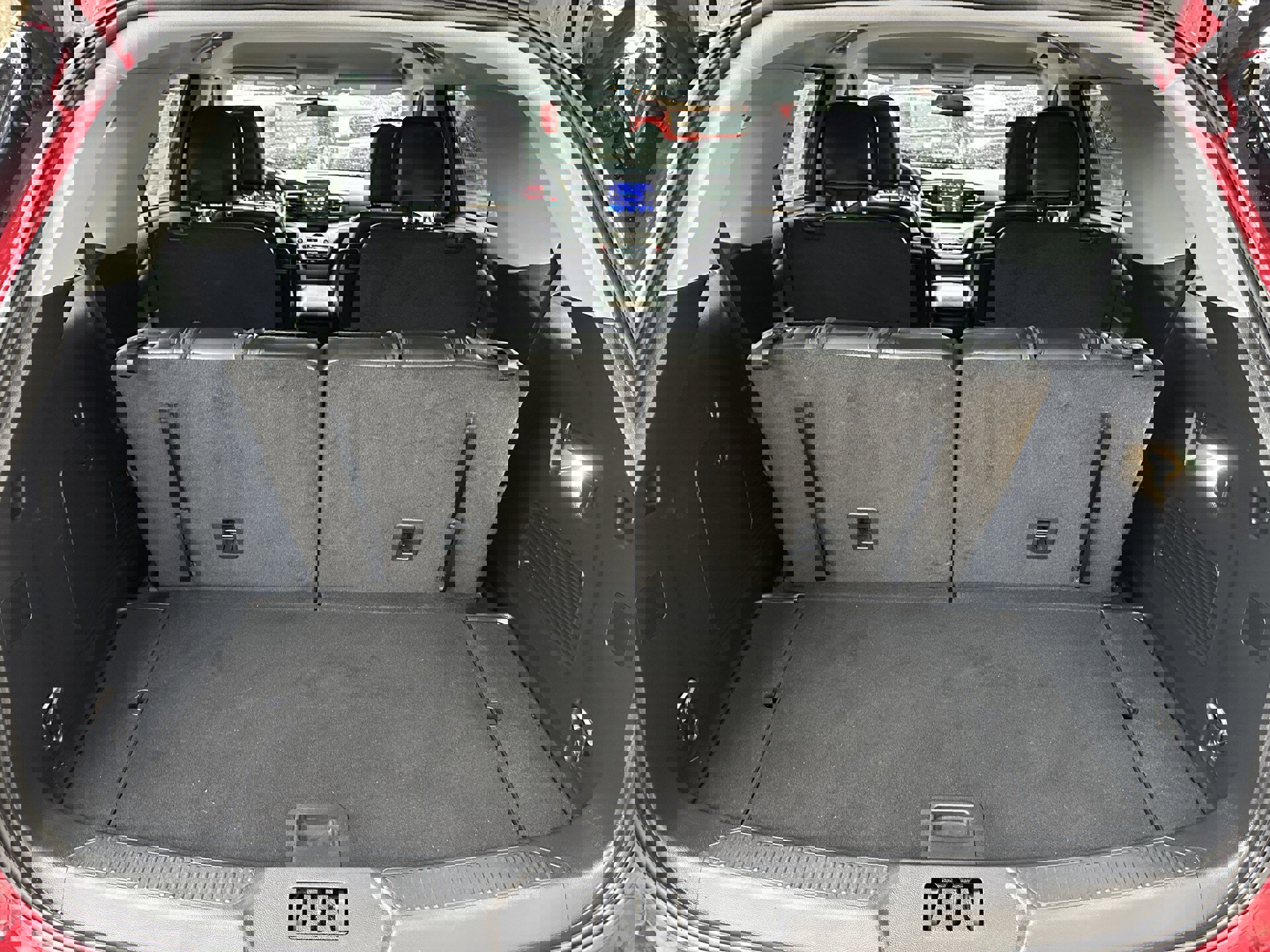 Certified 2023 Ford Explorer XLT w/ Equipment Group 202A image 7