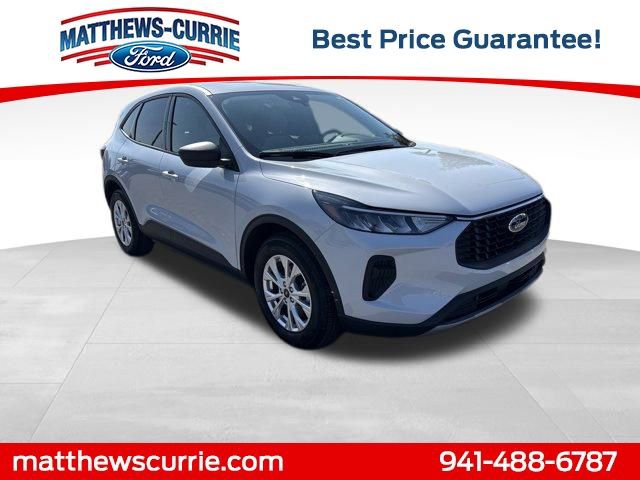 Certified 2025 Ford Escape Active image 3