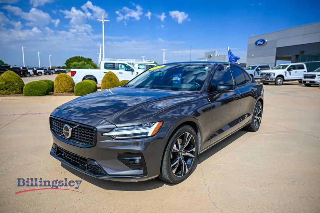 Used 2023 Volvo S60 B5 Core AWD/4WD image 3