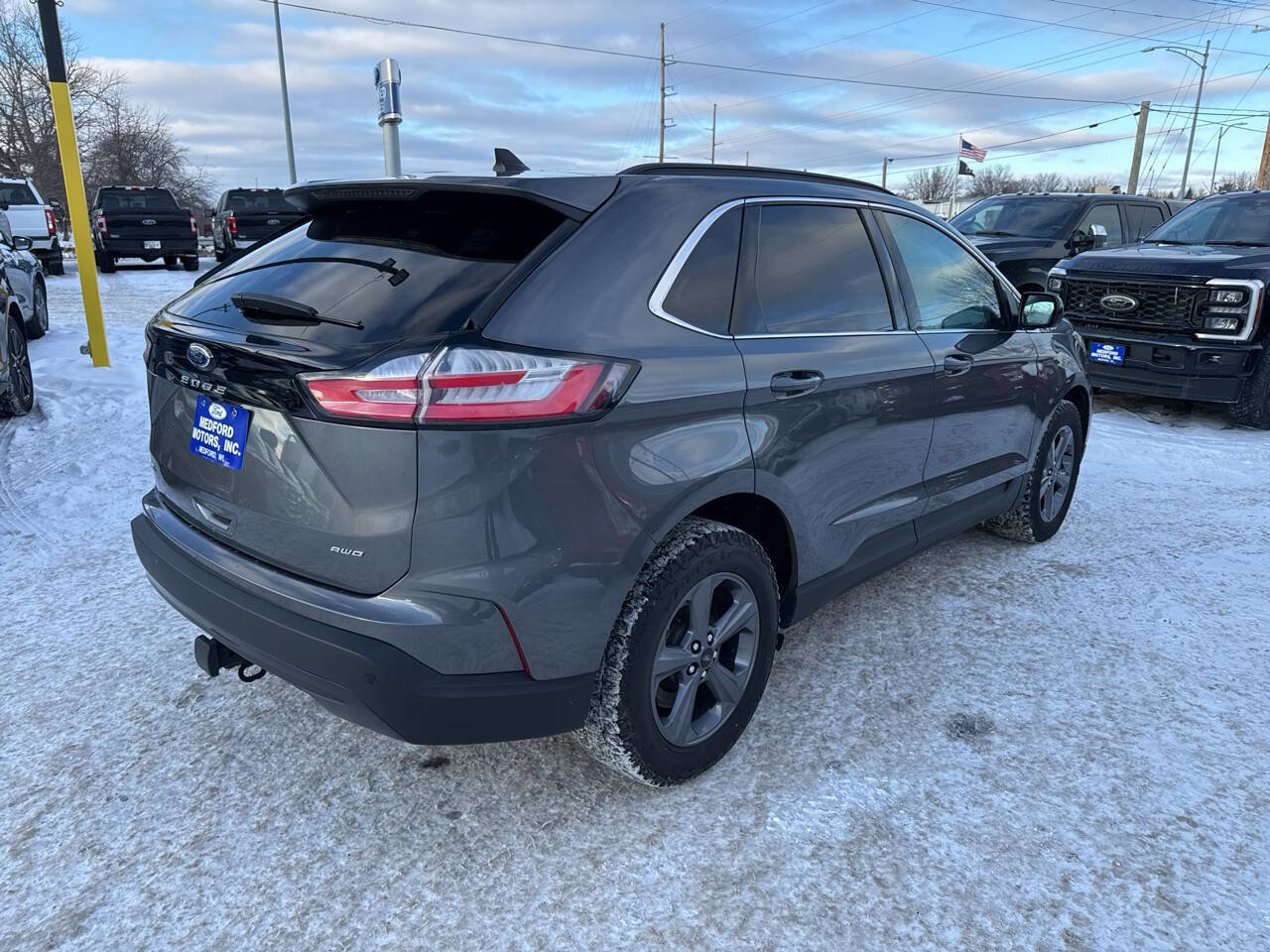 Certified 2022 Ford Edge SEL w/ Sport Appearance Package image 4