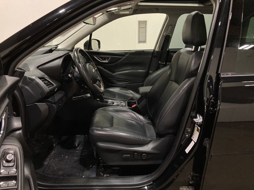 Used 2023 Subaru Forester Touring image 22