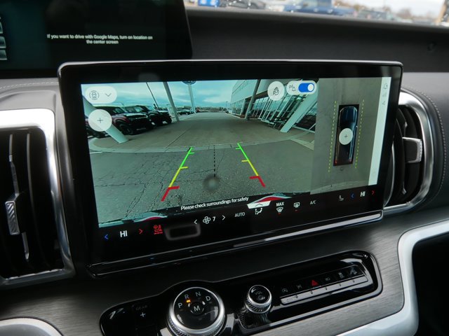 Certified 2025 Ford Expedition Max Platinum w/ Driver's Package image 31