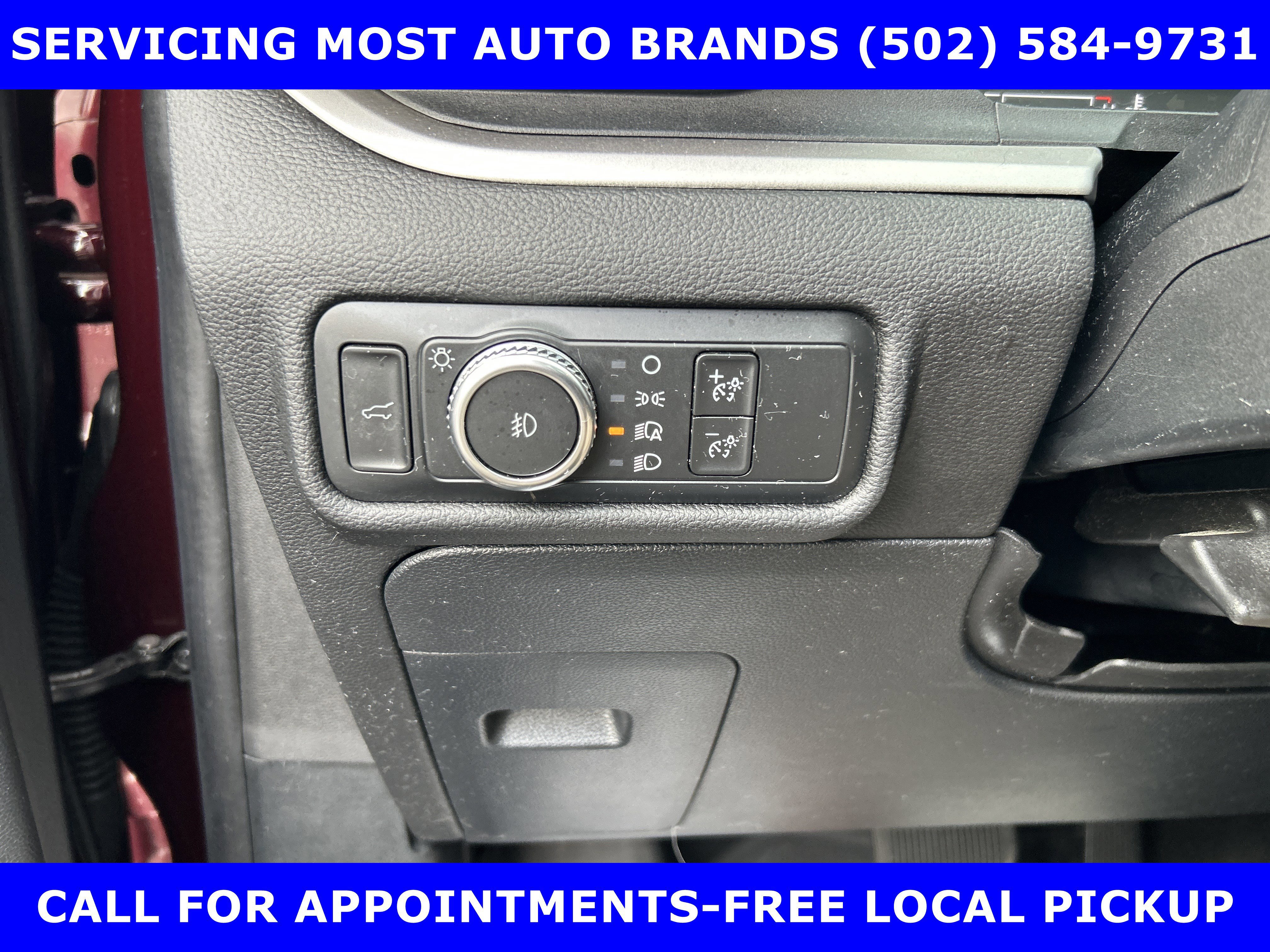 Certified 2022 Ford Explorer XLT w/ Equipment Group 202A image 34