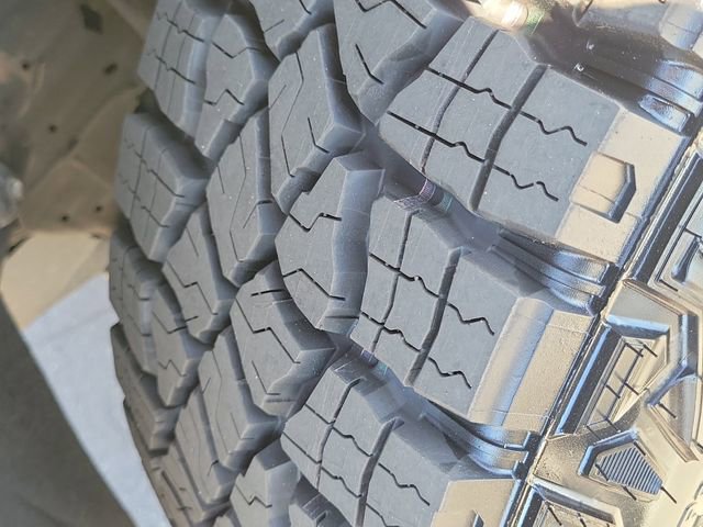 Used 2021 Chevrolet Silverado 1500 LT Trail Boss w/ Convenience Package II image 36