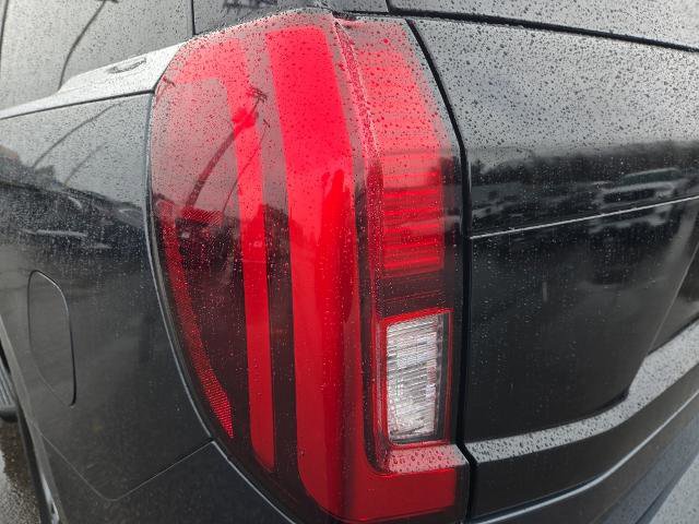 Certified 2025 Ford Expedition Active image 10