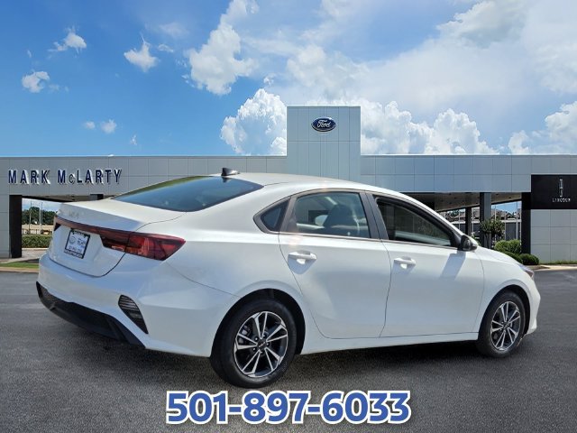 Used 2024 Kia Forte LXS FWD image 5