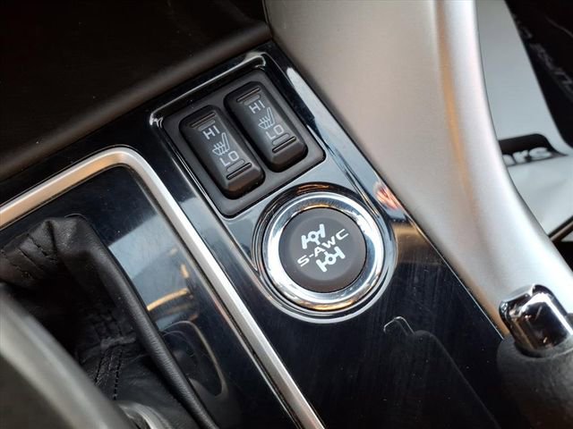 Used 2020 Mitsubishi Eclipse Cross LE image 29