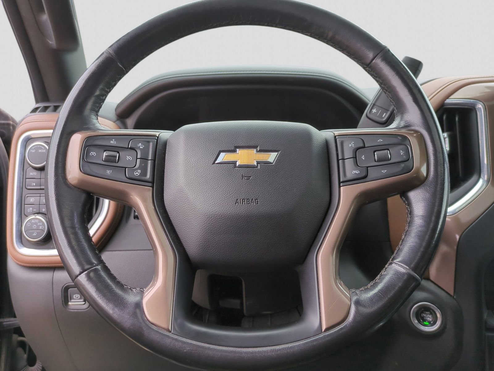 Used 2023 Chevrolet Silverado 2500 High Country w/ Z71 Off-Road Package AWD/4WD image 30