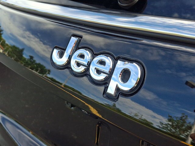 Used 2023 Jeep Compass Limited AWD/4WD image 30