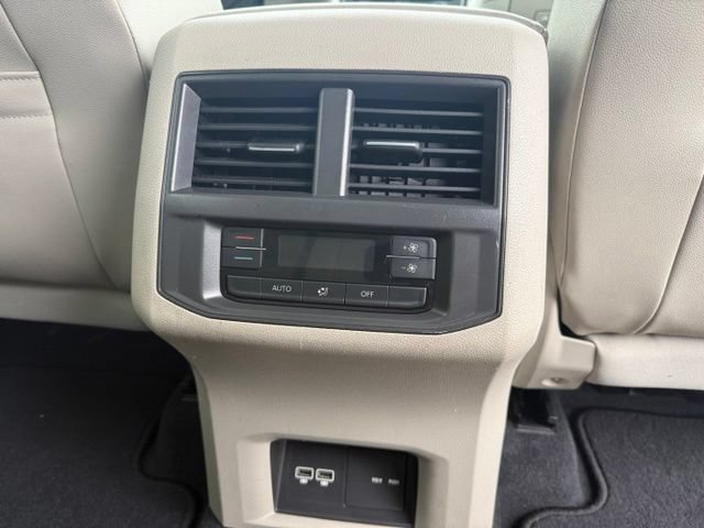 Used 2021 Volkswagen Atlas SE AWD/4WD image 36