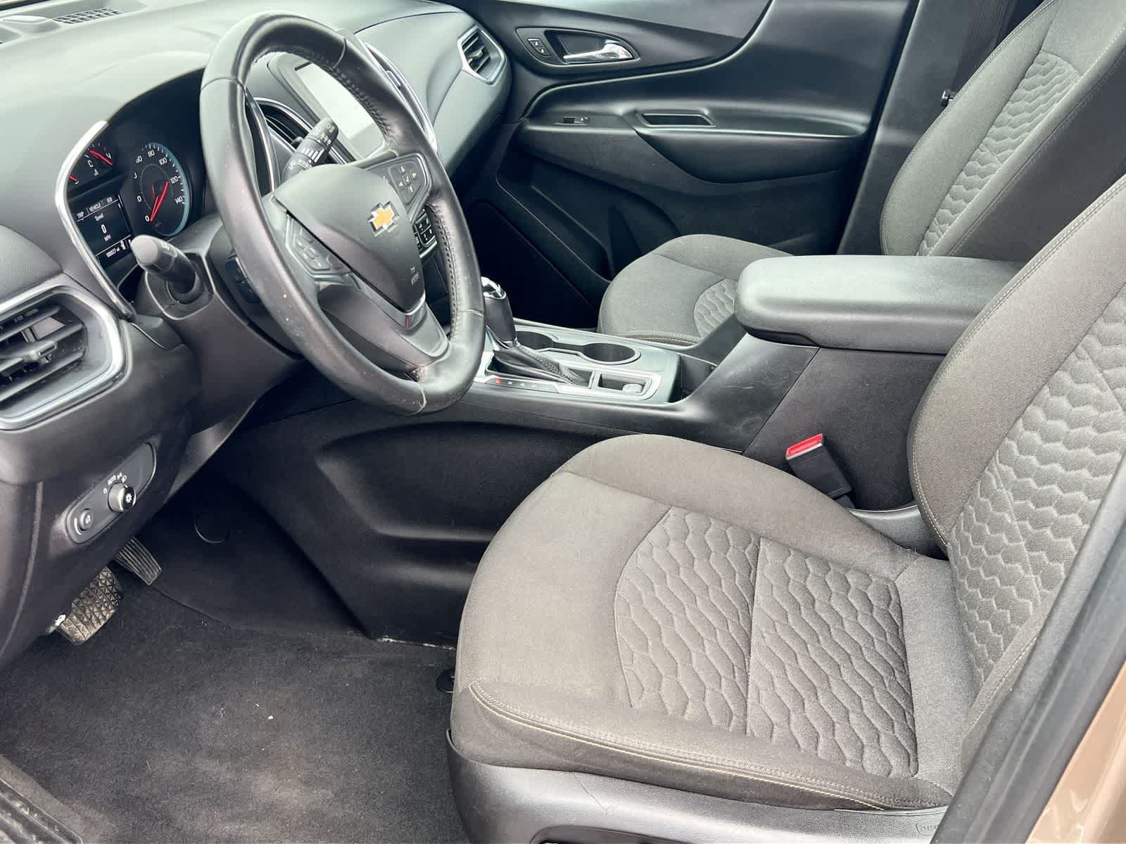Used 2018 Chevrolet Equinox LT FWD image 10