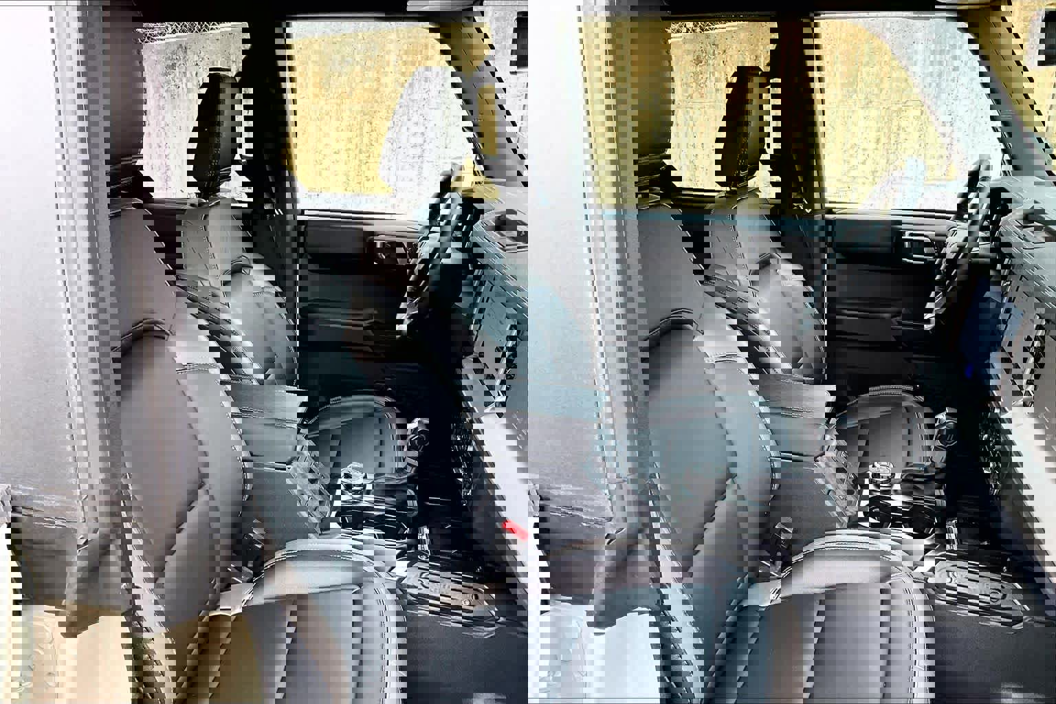 Certified 2025 Ford Bronco Outer Banks w/ Black Appearance Package image 12