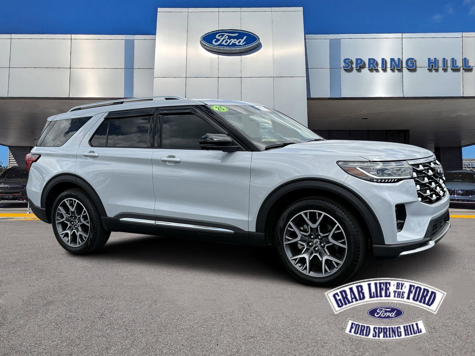 Certified 2025 Ford Explorer Platinum w/ Ultimate Package