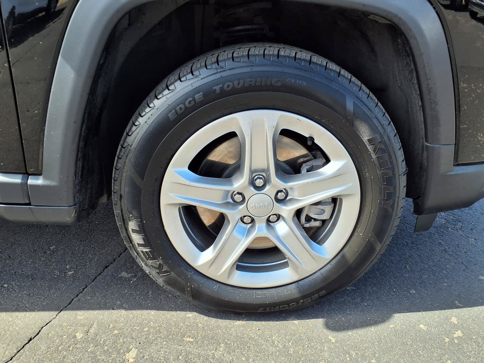 Used 2024 Jeep Compass Sport AWD/4WD image 9