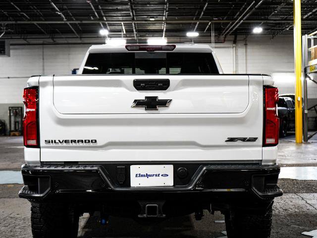 Used 2025 Chevrolet Silverado 2500 ZR2 w/ Technology Package AWD/4WD image 6