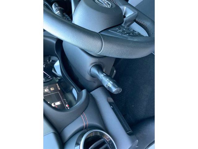 Used 2023 Nissan Kicks SR w/ SR Premium Package FWD image 19