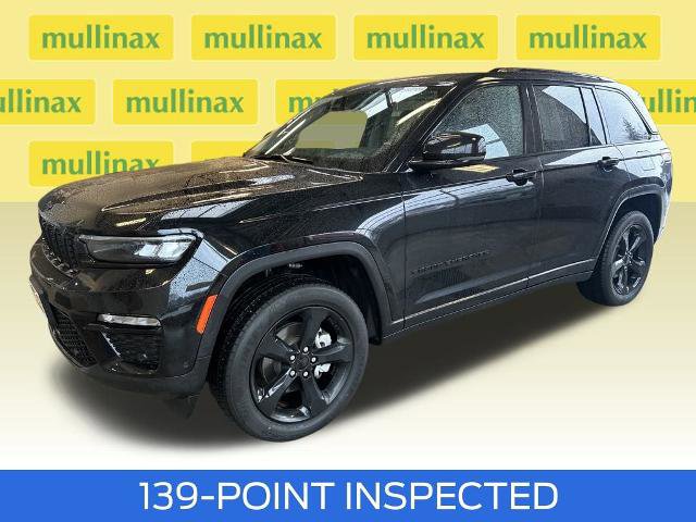 Used 2023 Jeep Grand Cherokee Limited w/ Luxury Tech Group II image 15