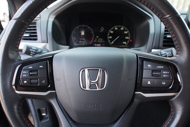 Used 2025 Honda Odyssey Sport-L image 25