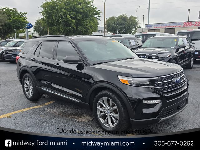 Certified 2023 Ford Explorer XLT w/ Equipment Group 202A