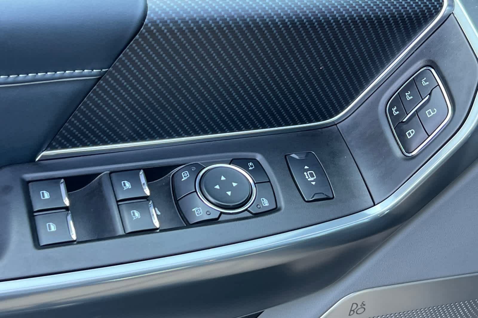 Certified 2024 Ford F250 Limited w/ FX4 Off-Road Package image 13