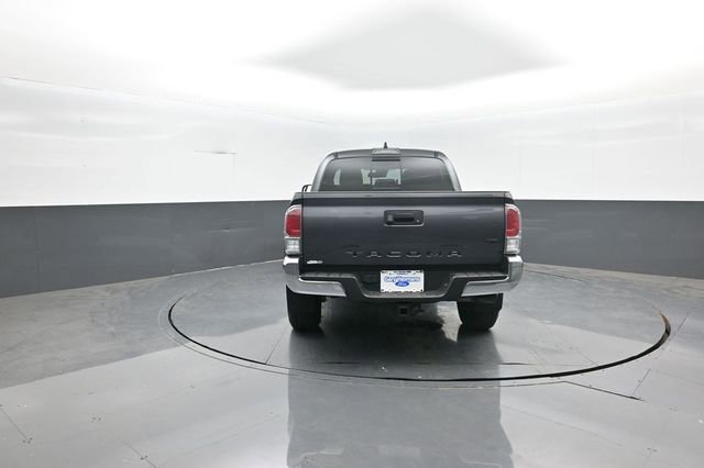 Used 2023 Toyota Tacoma TRD Off-Road AWD/4WD image 6