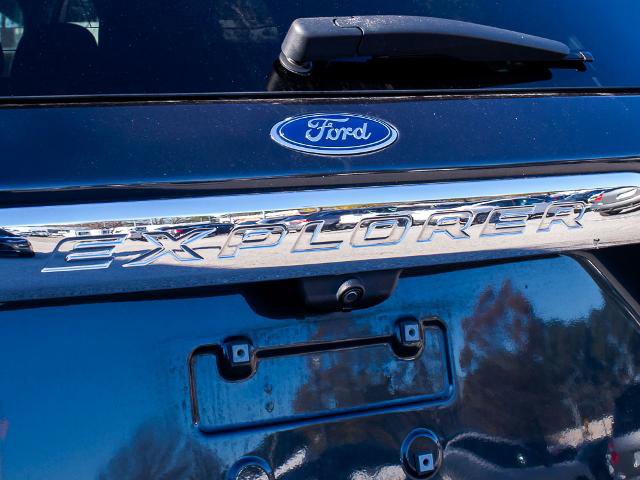 Certified 2022 Ford Explorer XLT image 10
