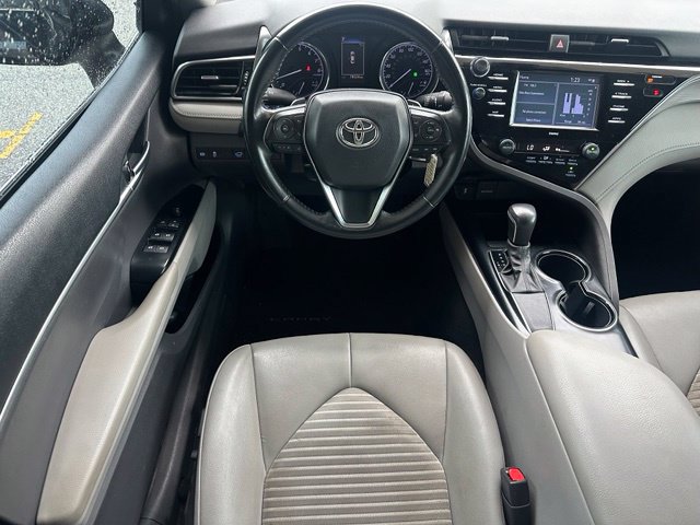 Used 2020 Toyota Camry SE FWD image 12
