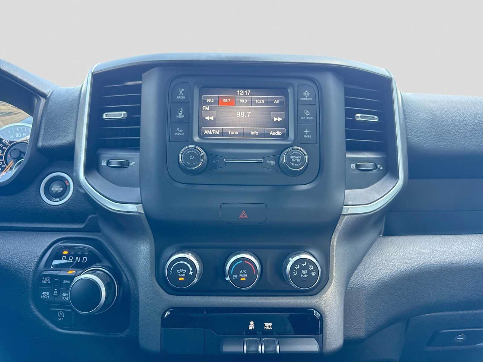 Used 2022 RAM 1500 Big Horn AWD/4WD image 26