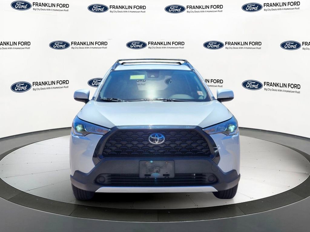 Used 2022 Toyota Corolla Cross LE w/ Moonroof Package AWD/4WD image 8