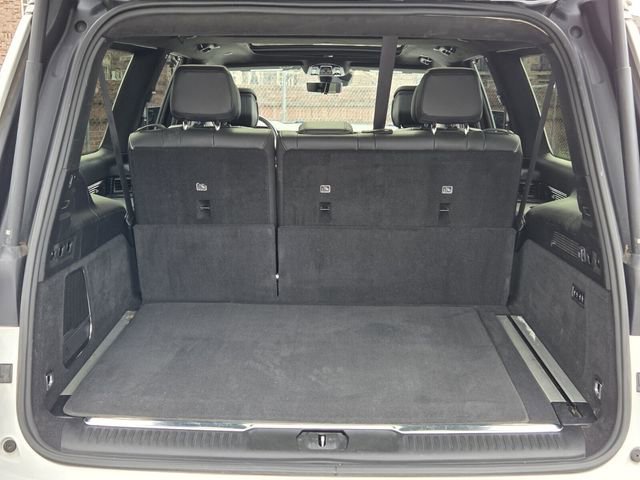 Used 2023 Jeep Grand Wagoneer L Series II image 13