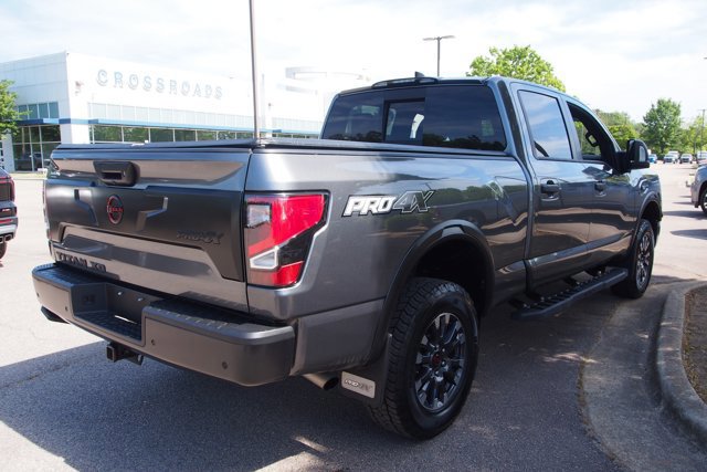 Used 2023 Nissan Titan PRO-4X w/ Pro-4x Convenience Package AWD/4WD image 5