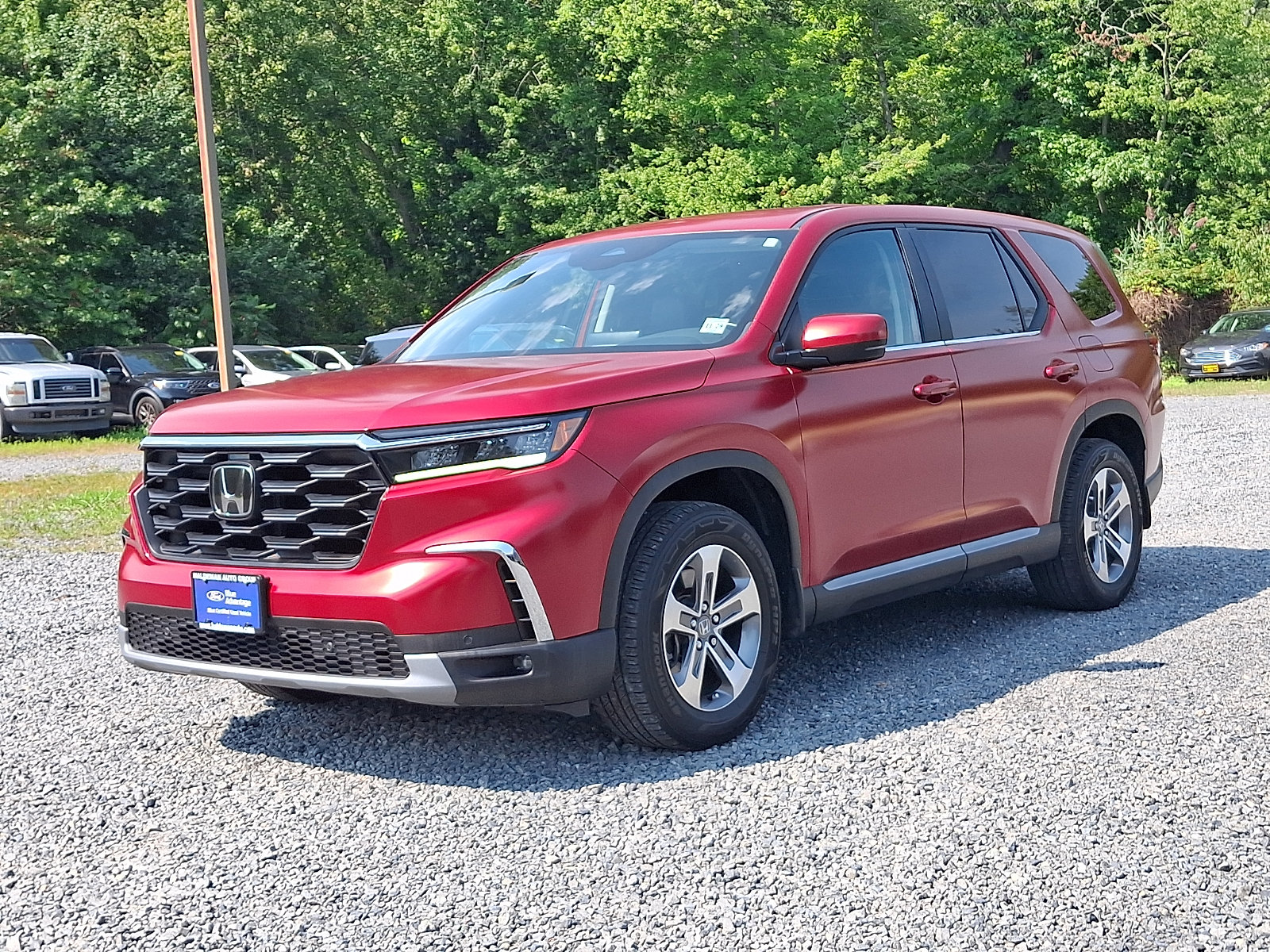 Used 2024 Honda Pilot EX-L image 3