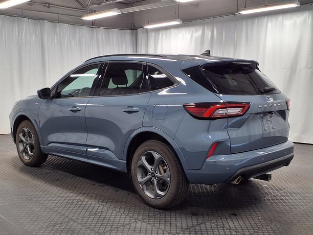 Certified 2024 Ford Escape ST-Line Select w/ Tech Pack #1 AWD/4WD image 2