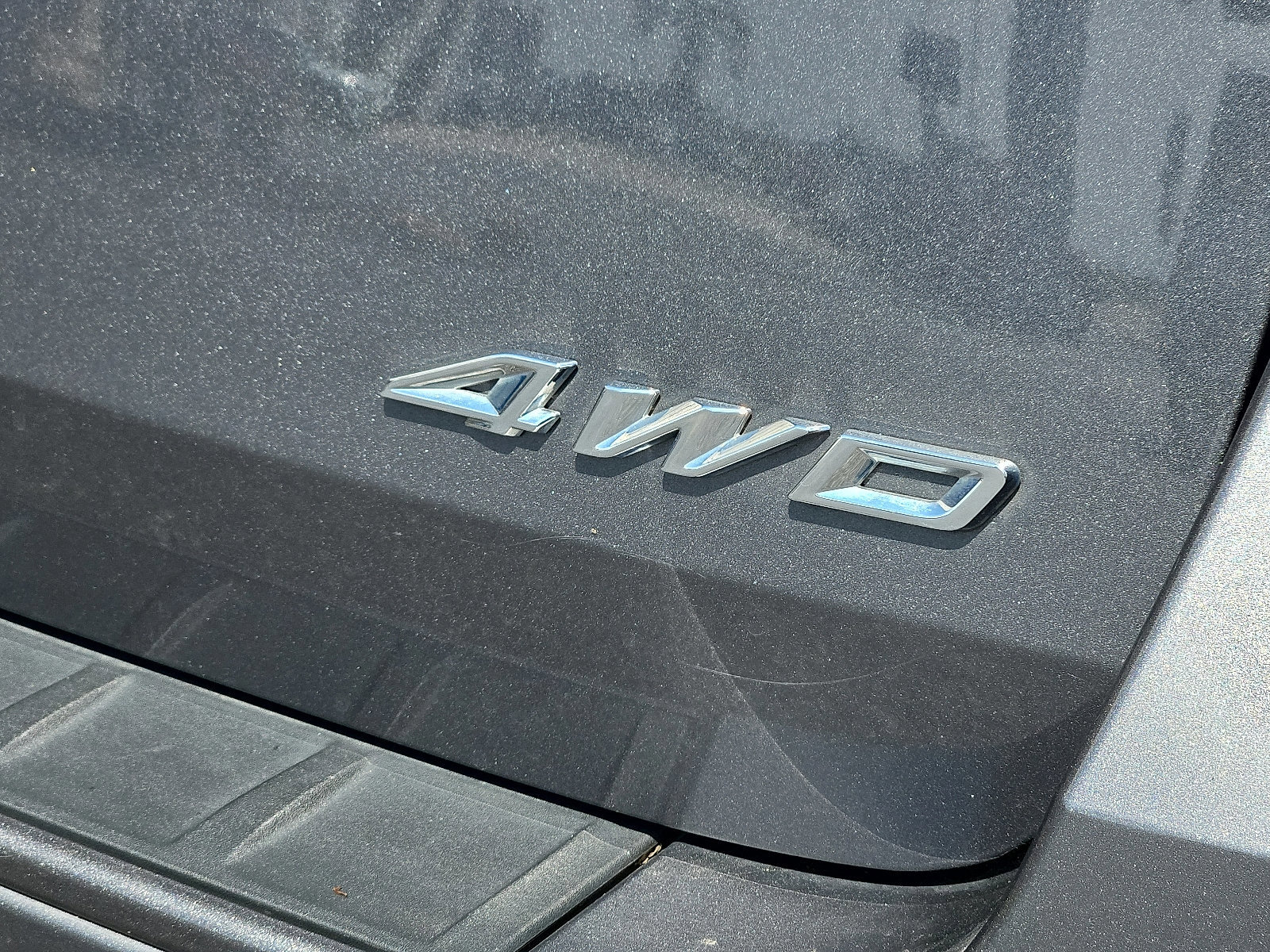 Certified 2022 Ford Explorer XLT w/ Equipment Group 202A image 7