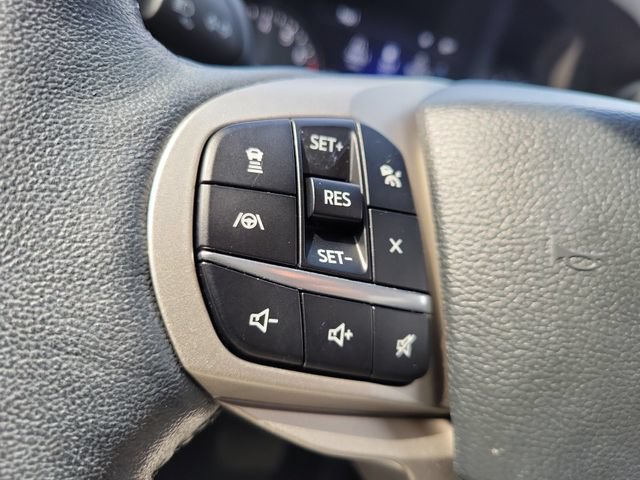 Certified 2023 Ford Explorer XLT w/ Equipment Group 202A AWD/4WD image 15