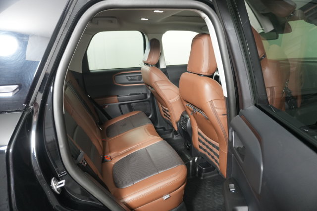 Certified 2024 Ford Bronco Sport Badlands w/ Premium Package AWD/4WD image 29