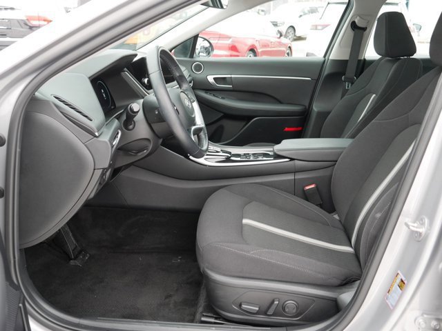 Used 2023 Hyundai Sonata SEL w/ Convenience Package image 13